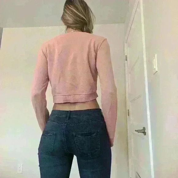 Divided, by H&M , Cropped crew neck Sweater, Pink,  Size Small - Picture 2 of 7